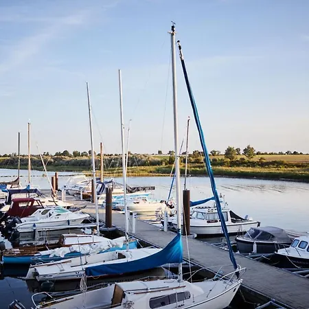 Bades Huk Haus 13 57 - Og Lejlighed Hohen Wieschendorf